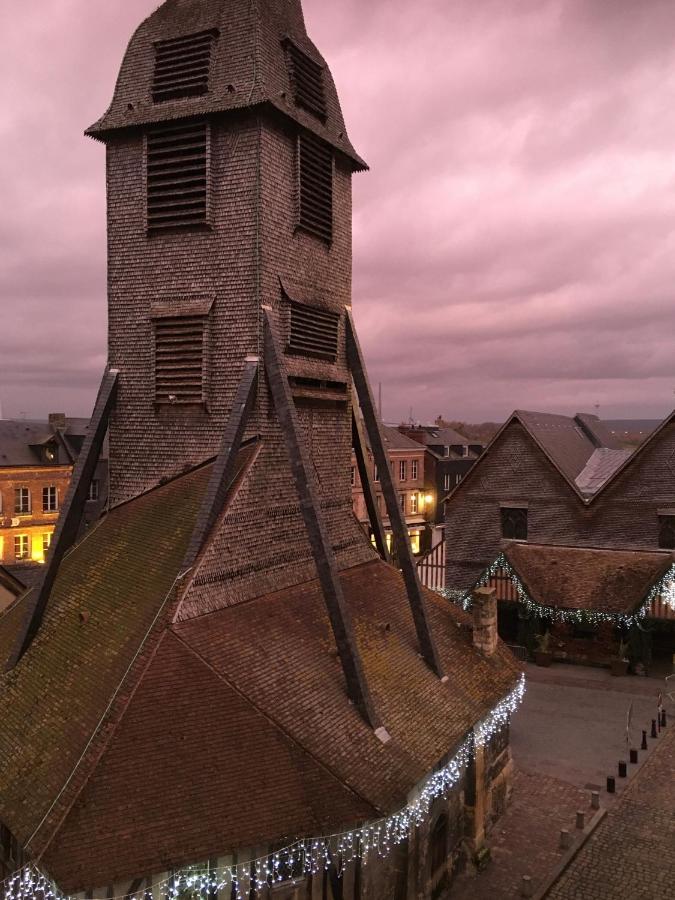 Au Coeur De Sainte Catherine Honfleur Exterior photo